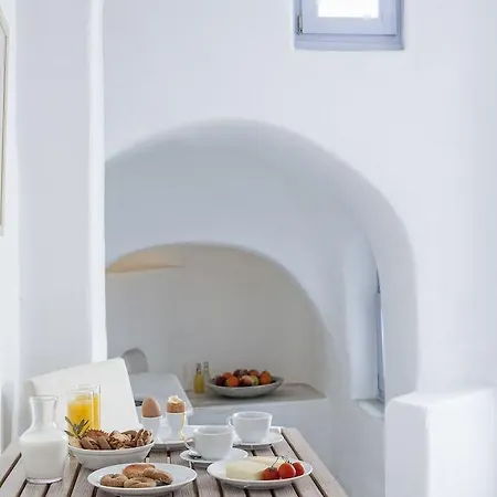 Ikastikies 4* Fira (Santorini)
