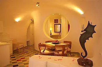 Ikastikies Hotel apartamentowy 4*