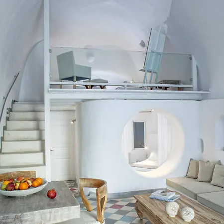 Ikastikies Fira (Santorini)